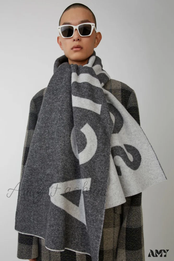 Heavyweight Warm Faux Cashmere Jacquard Swedish Designer Niche Scarf - Image 6