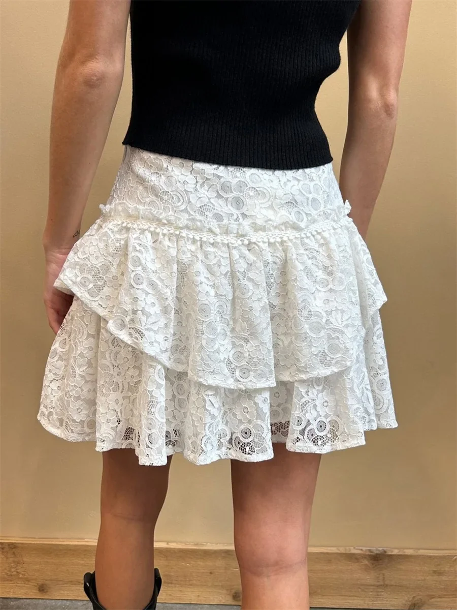 Layered Solid Elegant Mini Skirt - Image 3