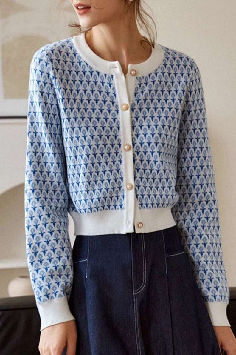 Light Blue Crew Neck Long Sleeve Short Cardigan - Image 3