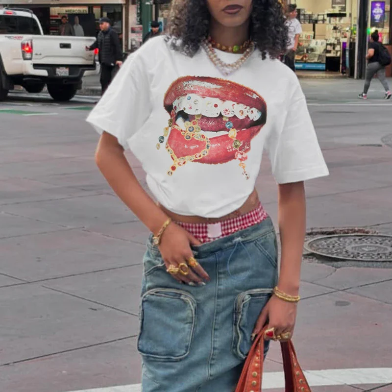 Lip Print Contrast Casual Street T-shirt - Image 2