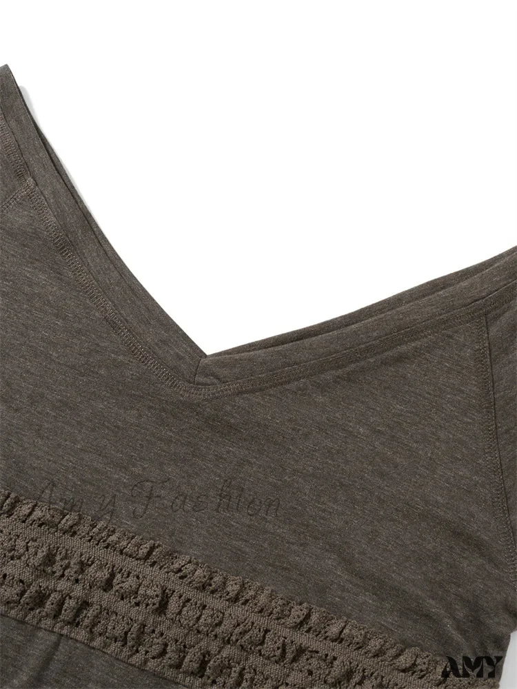 Amy Fashion - Long Sleeve Slim Fit V-neck Vintage V-neck T-shirts - Image 2