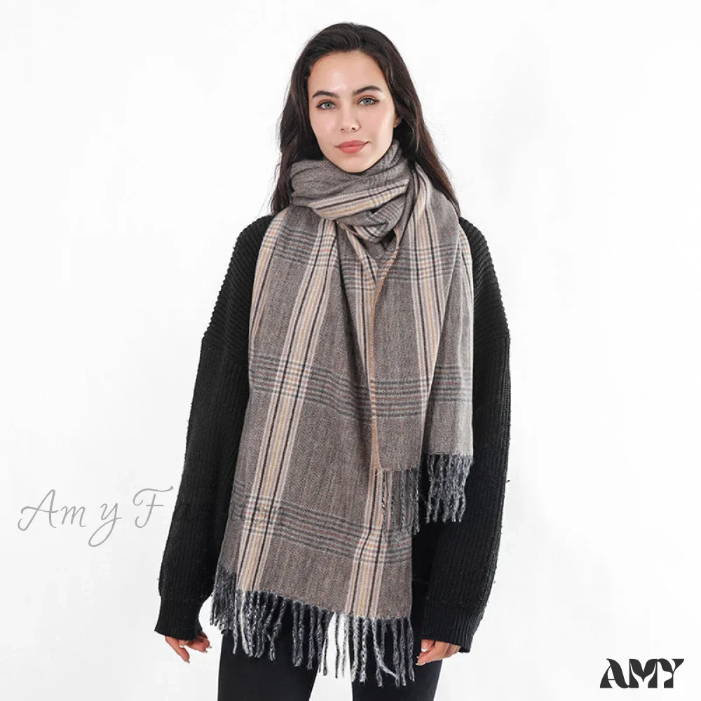 New Autumn Winter Tassel Fringe Plaid Retro Women's Scarf - Image 3