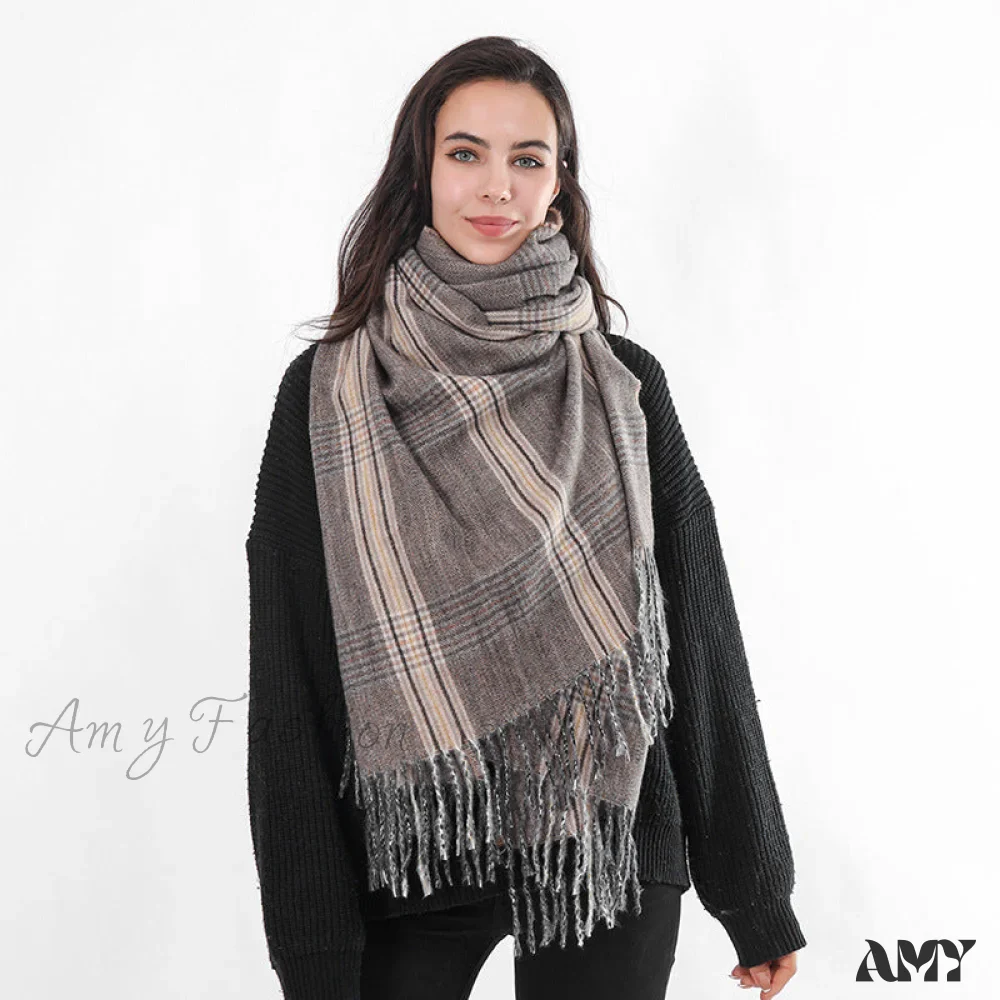 New Autumn Winter Tassel Fringe Plaid Retro Women's Scarf - Image 4
