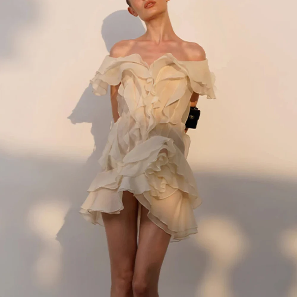 Off Shoulder Ruffle Spliced Floral Dress - Image 3
