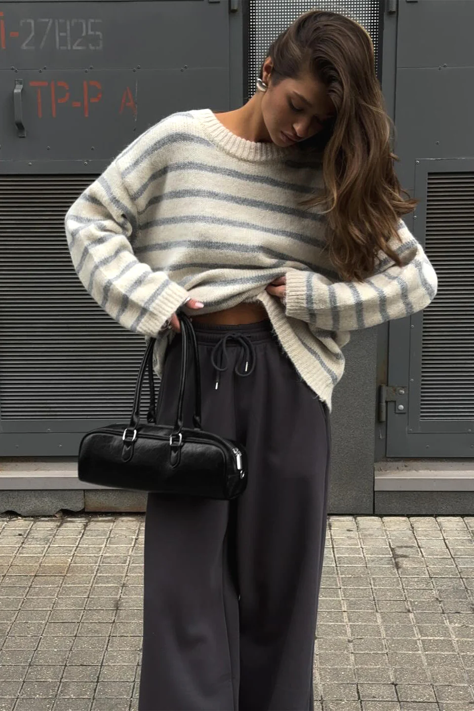 Oversized Striped Basic Lightweight Knit Sweater - Image 2