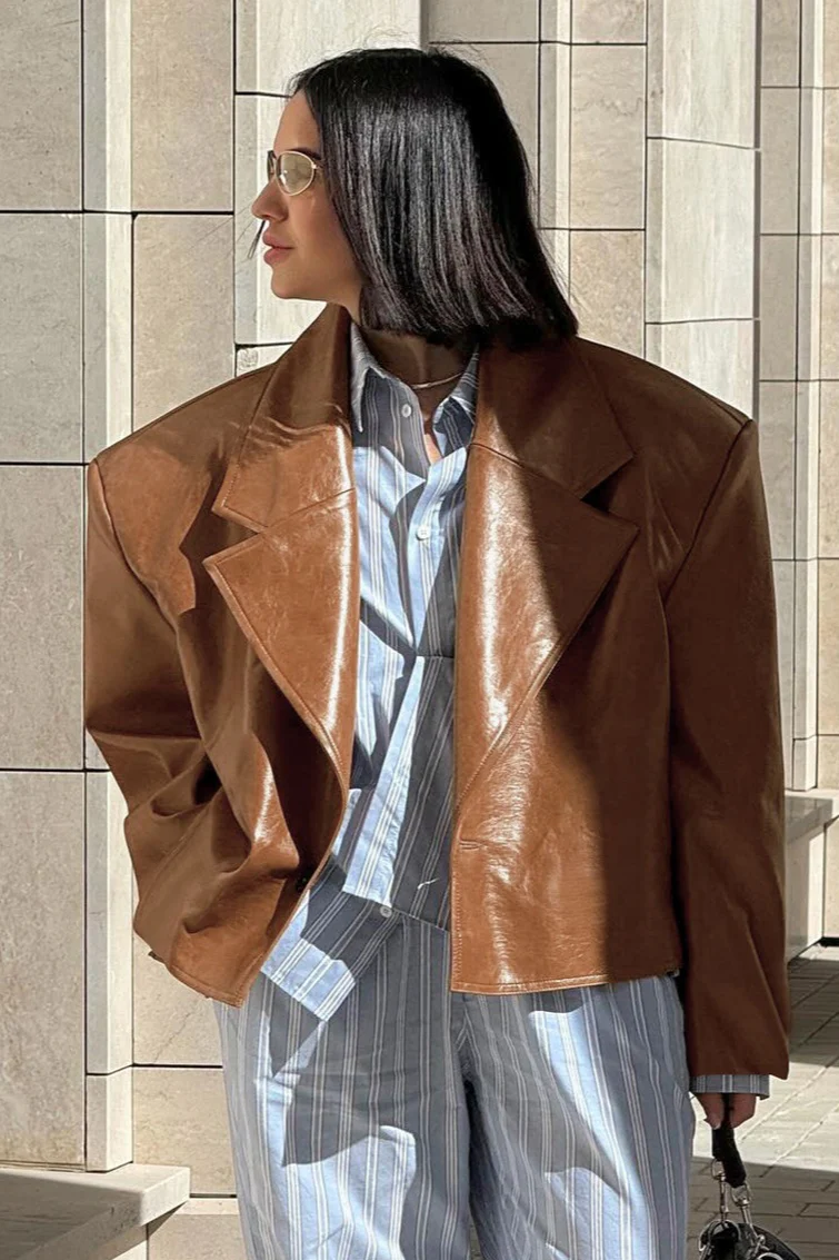 PU Leather Blazer-Collar Chic Jacket - Image 4