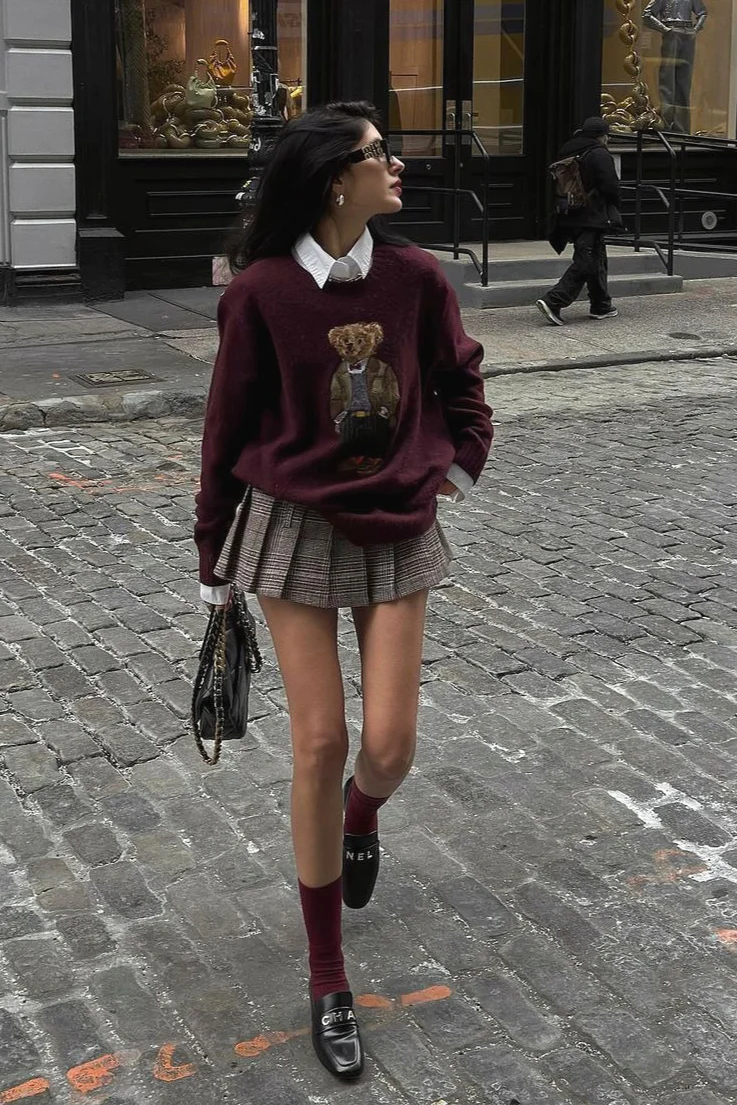 Retro Bear Embroidered Slim Knit Sweater - Image 4