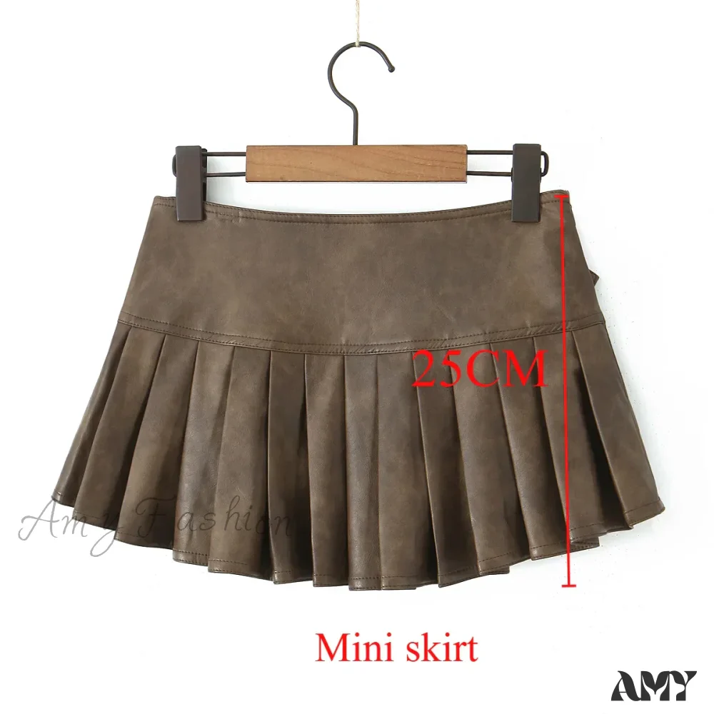 Retro Buckle Belt Low Waist Sexy Leather Pleated Mini Skirt - Image 4