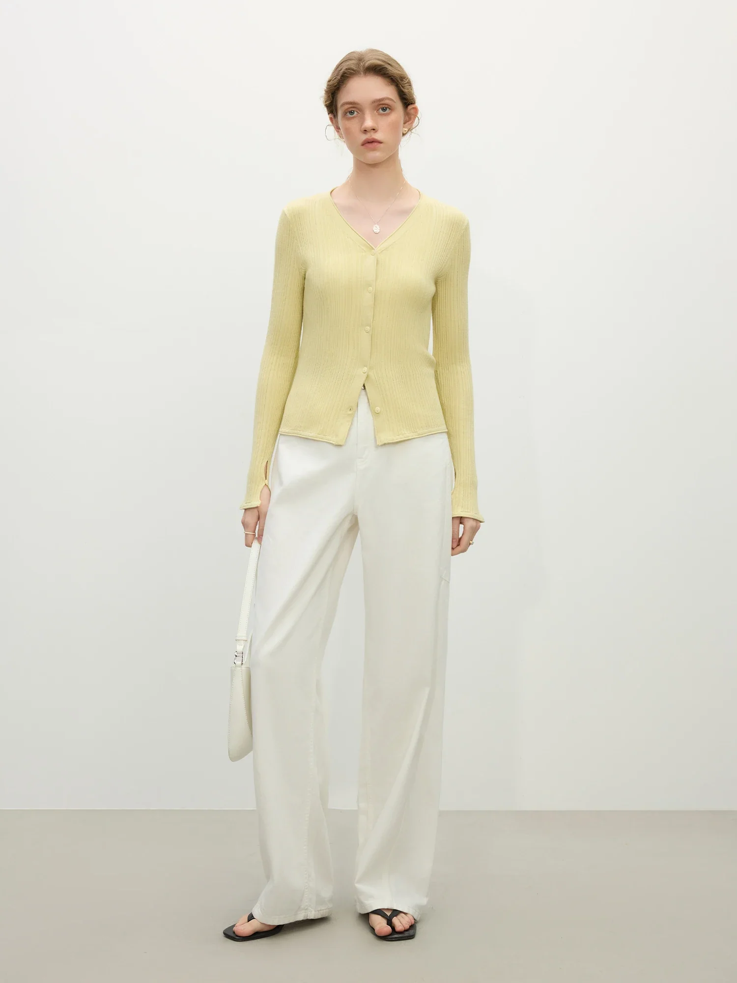 Ribbed V-neck Slit Cuff Knit Cardigan - Image 3