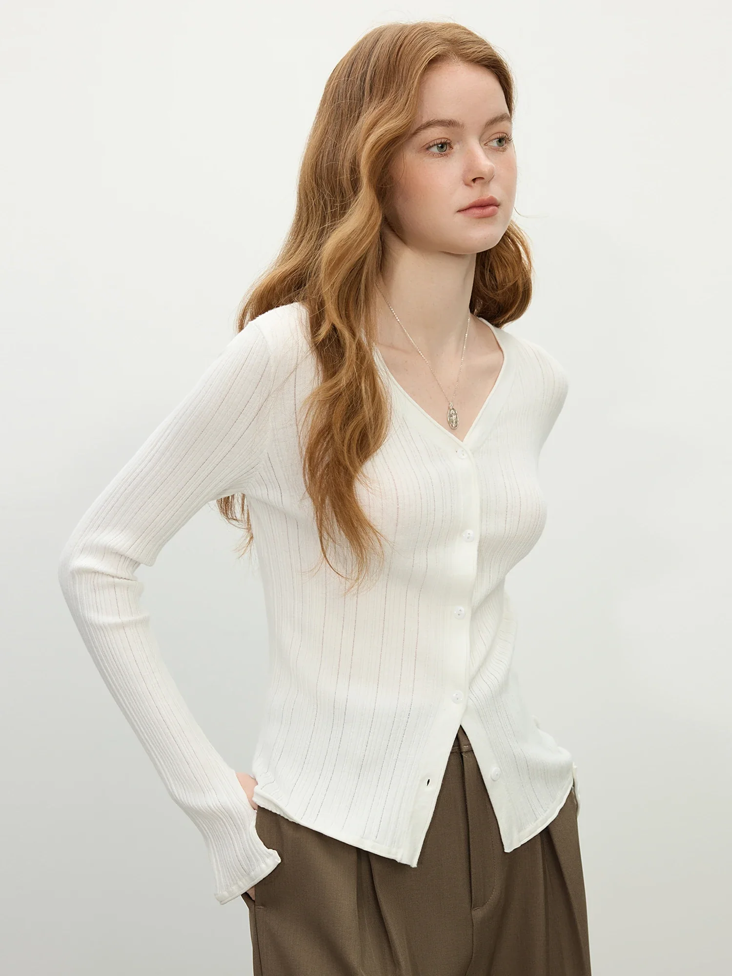 Ribbed V-neck Slit Cuff Knit Cardigan - Image 4