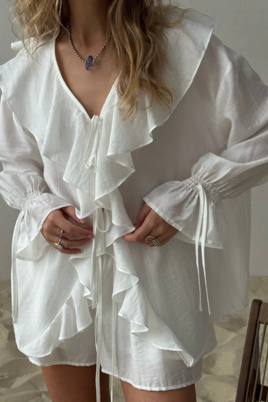 Ruffled V-Neck Loose Two-Piece Blouse - Image 7