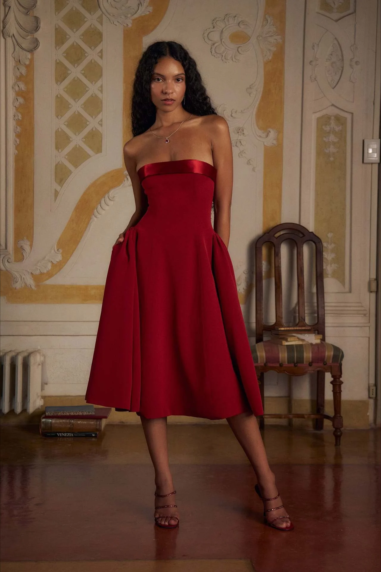 Sexy Backless Strapless Color-Block Maxi Party Dress - Image 2