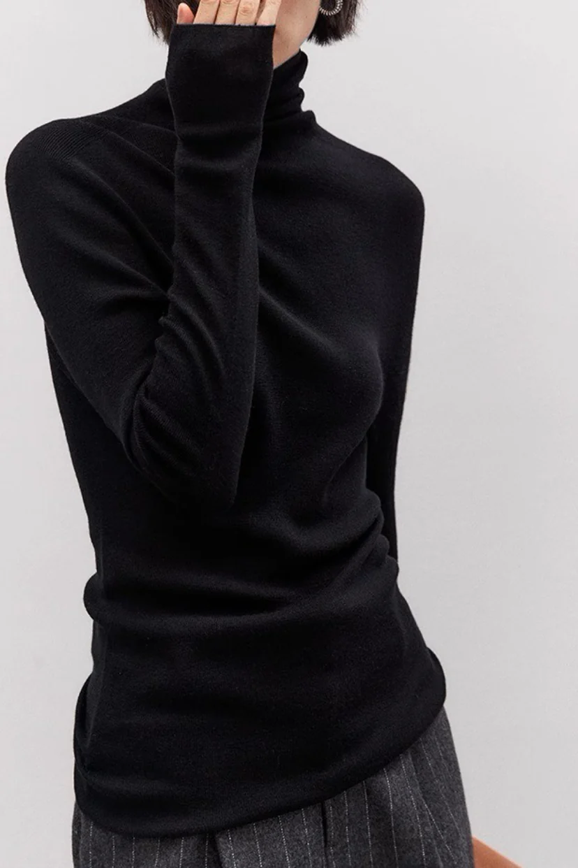 Soft Wool High Neck Fitted Base Layer - Image 9