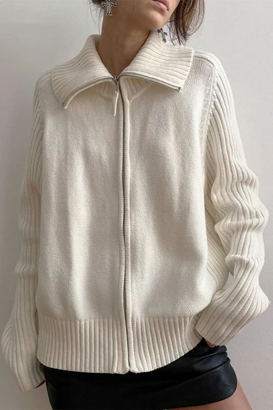 Solid Loose Collared Slouchy Knit Cardigan - Image 4