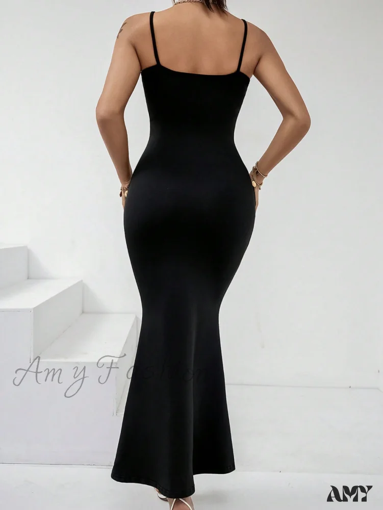 Amy Fashion - Solid Mermaid Hem Cami Dress - Image 2