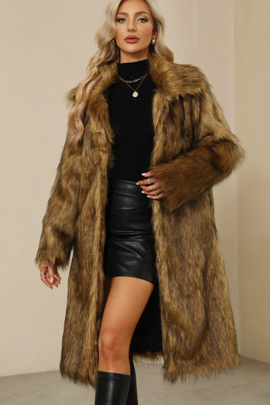 Square Collar Faux Fur Longline Warm Coat - Image 3