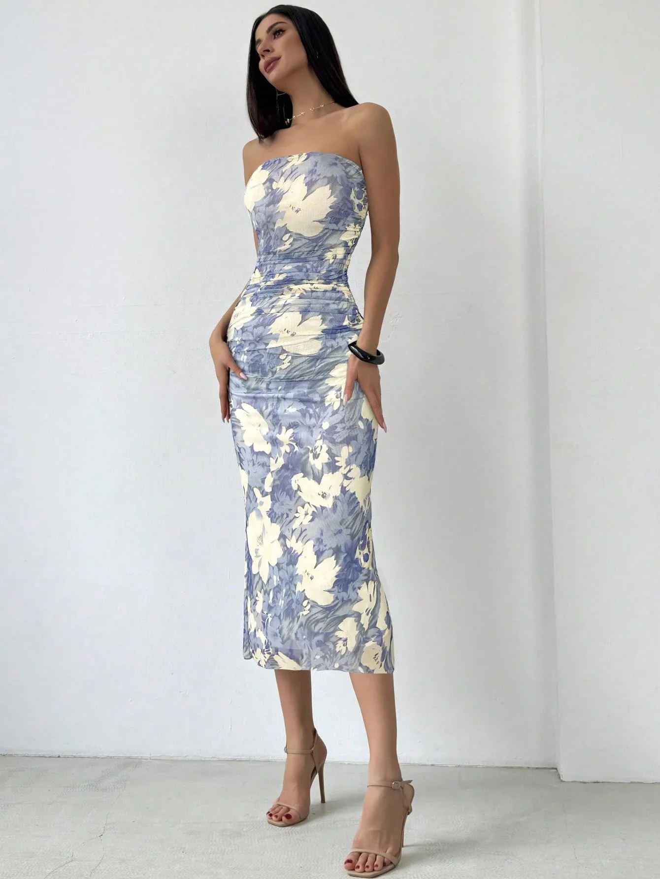 Strapless Blue Slim Fit Floral Dress - Image 3