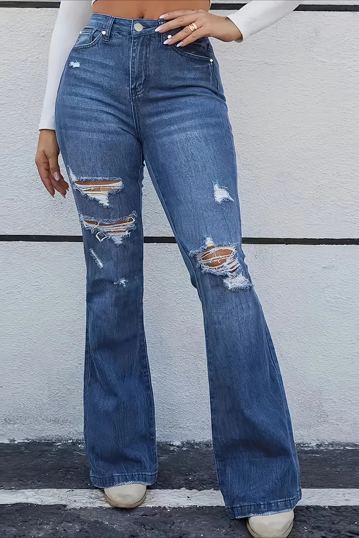 Stylish Distressed Whisker Stretch Mid-Rise Jeans - Image 3