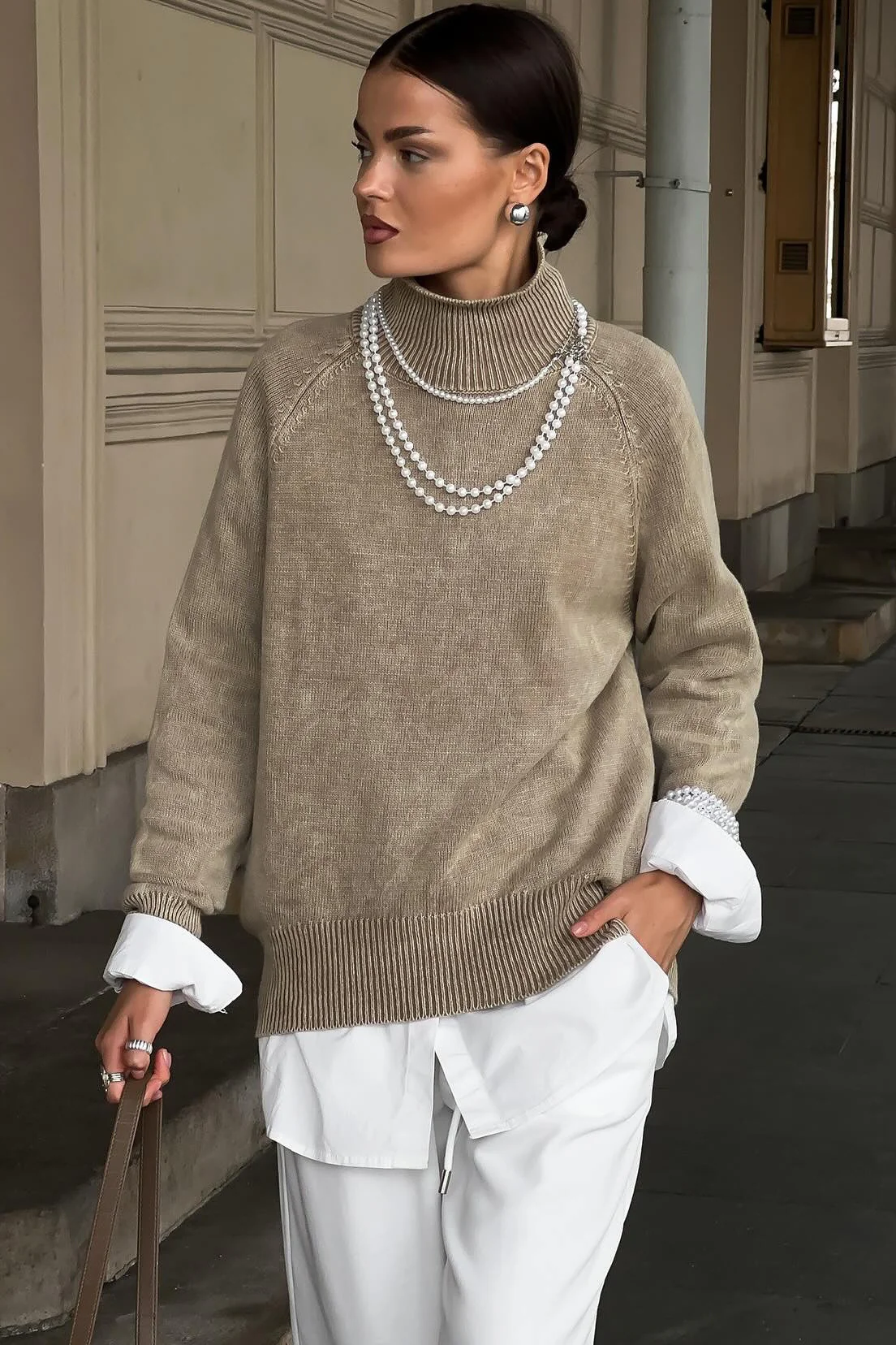 Thin Distressed Elegant High-End Knit Sweater - Image 2