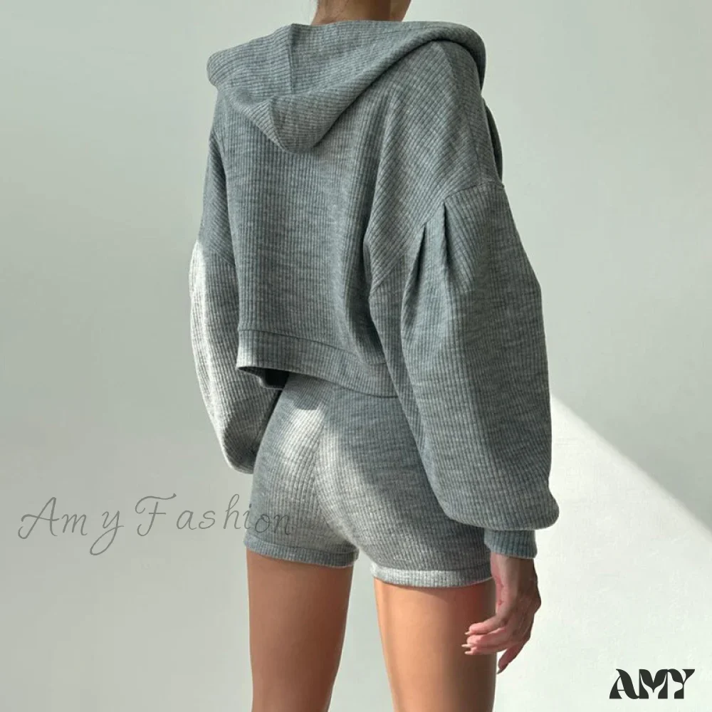 Trendy Casual Hooded Zip Shorts Three-Piece Suit - Image 3