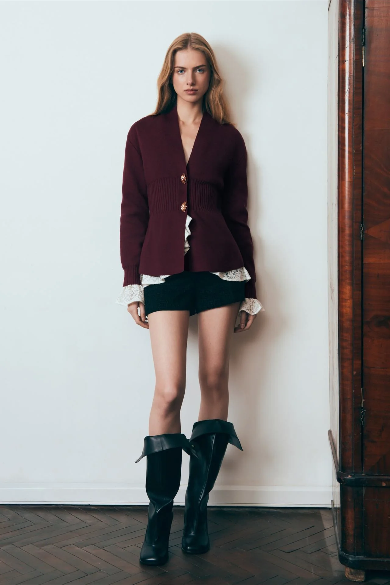 V Neck Long Sleeve Metal Button Split Hem Cardigan - Image 3
