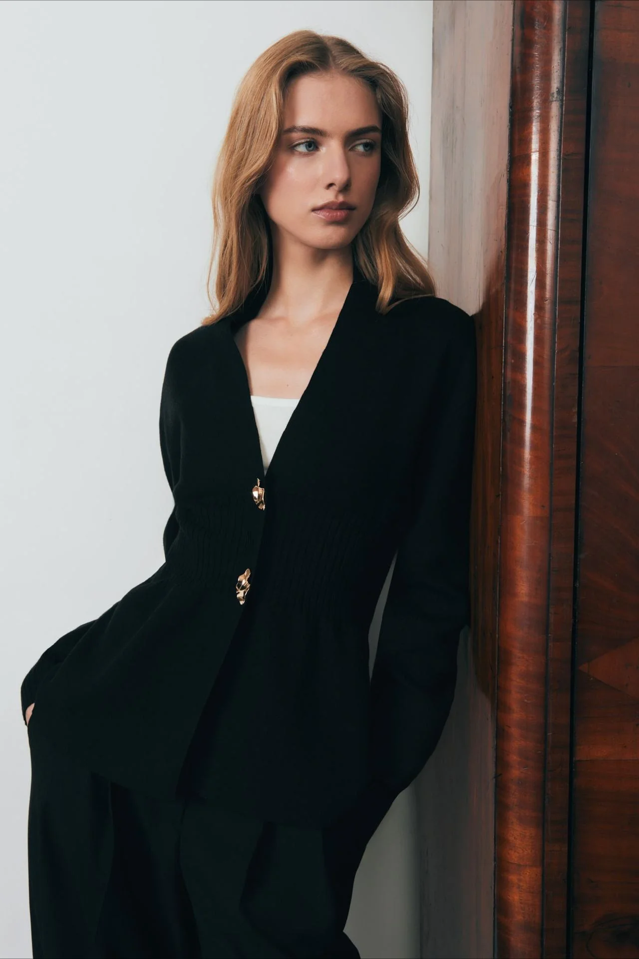 V Neck Long Sleeve Metal Button Split Hem Cardigan - Image 5