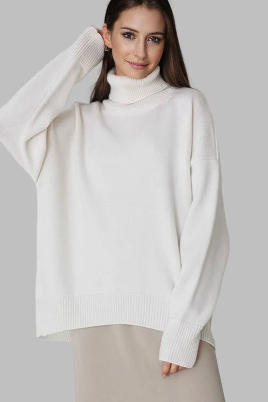 Versatile Solid Turtleneck Euro Sweater - Image 6