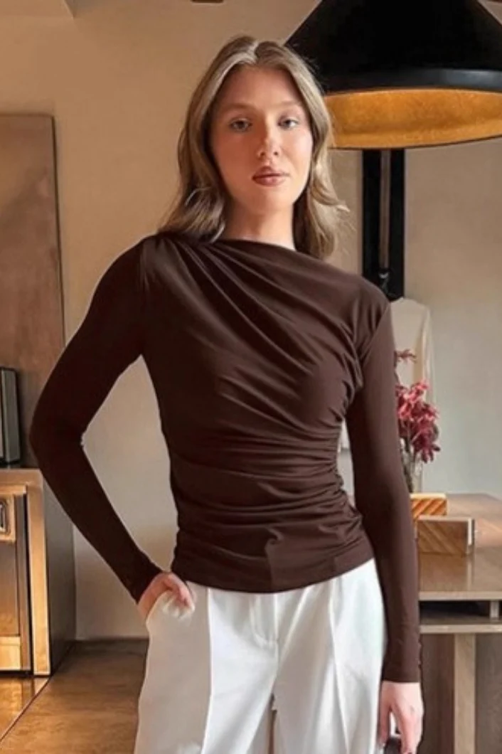 Vintage Brown Crew Neck Slim Waist Long Sleeve Base Layer - Image 3