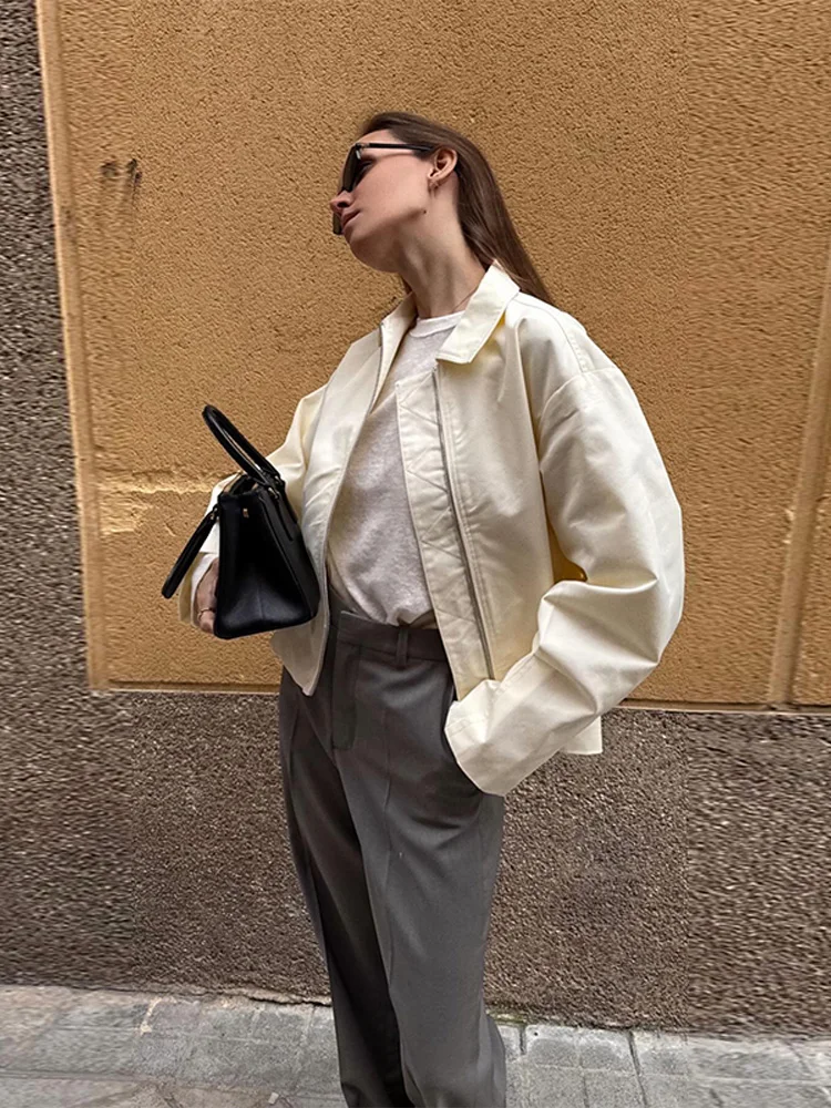 White Zipper Lapel Long Sleeve Coat - Image 3