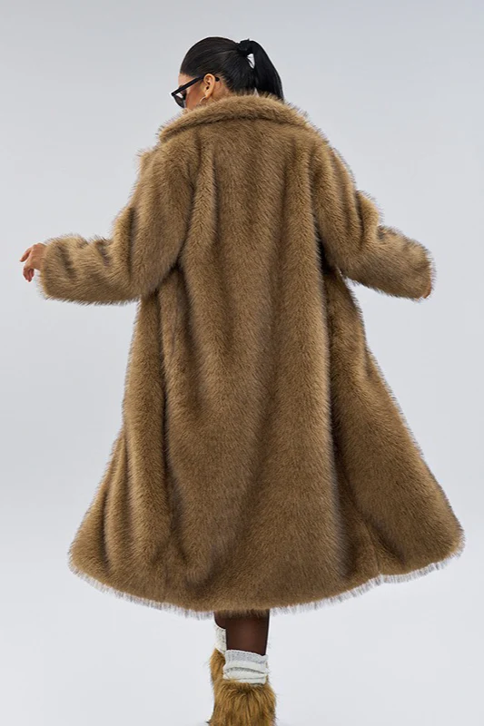 Wide Collar Faux Fur Longline Warm Fashionable Coat - Image 4