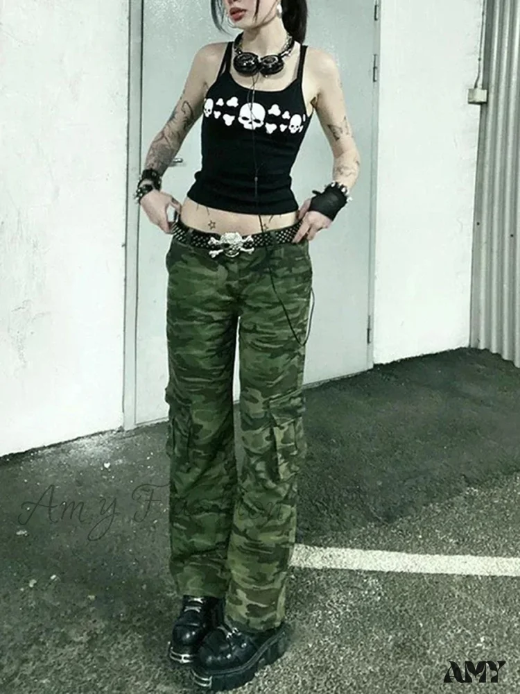 Black Retro Skull Print Backless Slim Fit Crop Top - Image 4