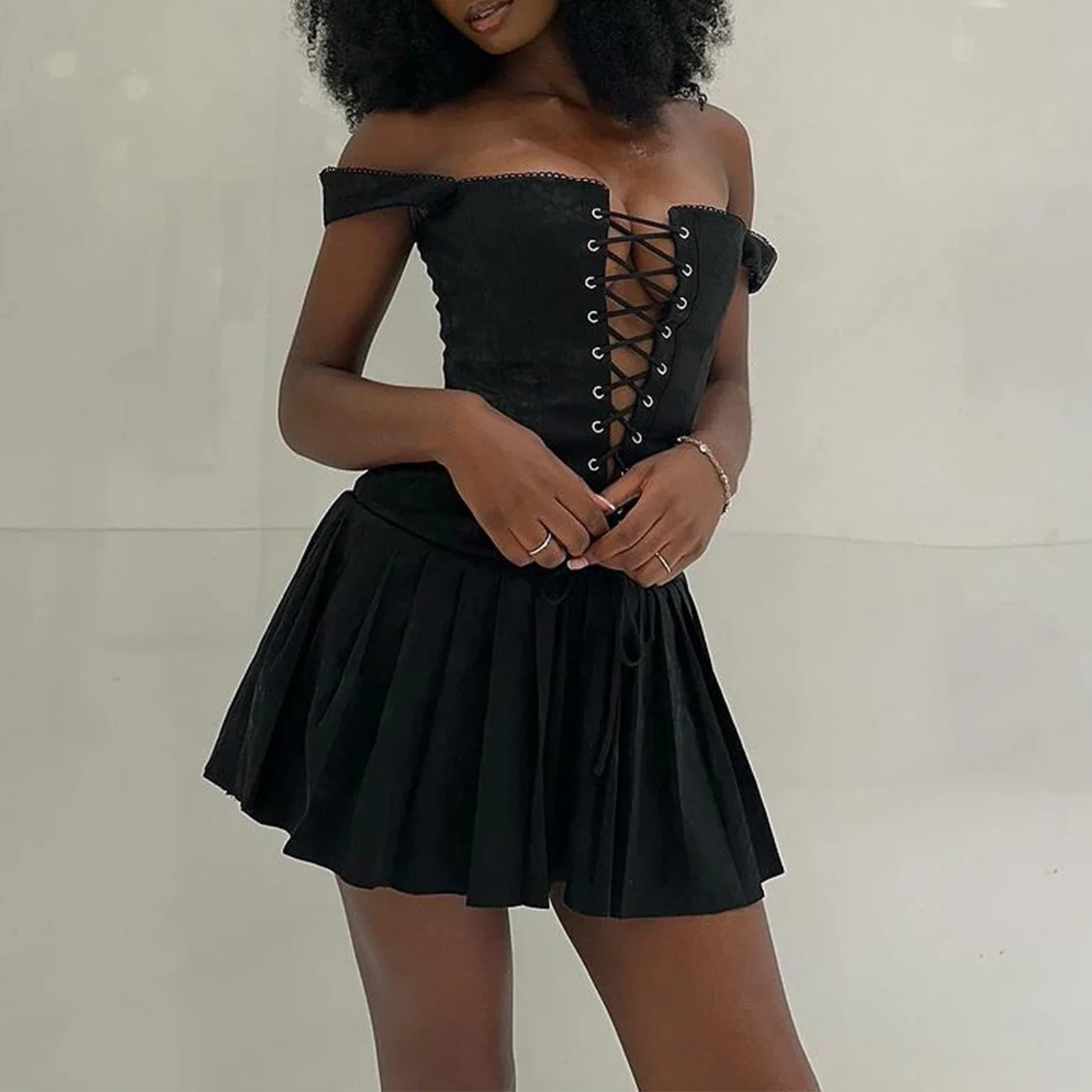 Y2K Vintage Sexy Sleeveles Bodycon Dress - Image 3